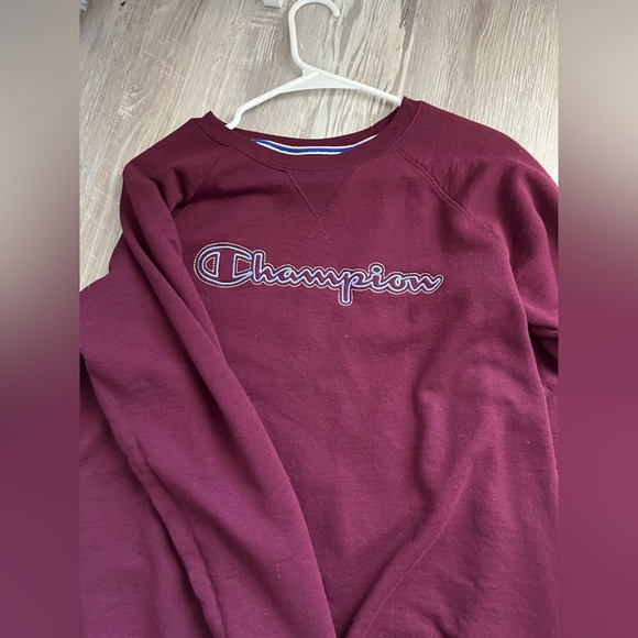 Champion Burgundy Crewneck Sweatshirt - Picture 2 of 3